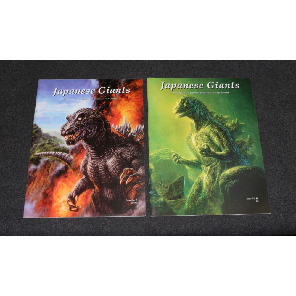 Godzilla 2004 Japanese Giants Science Fiction & Fantasy #10 #9 Lot