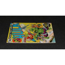 Marvel Comics Incredible Hulk #199 30 Cents 1976 MVS Stamp Intact