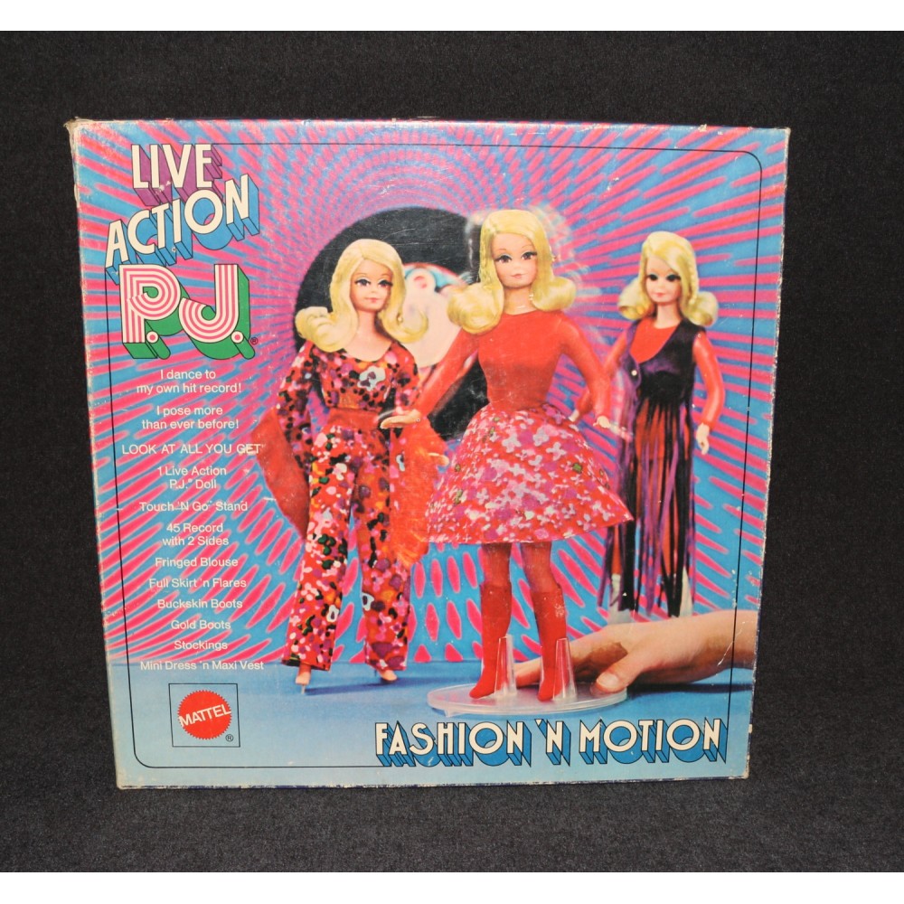 Barbie #1508 1971 Live Action PJ Fashion 'n Motion Gift Set NRFB Sears