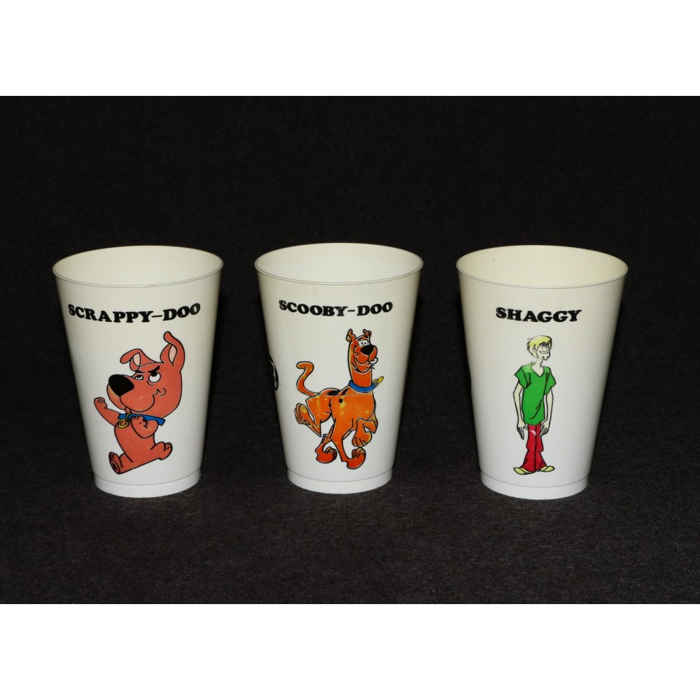 Hanna Barbera Scooby Doo 7-Eleven 7-11 Slurpee Cups 1981 Tumblers Posing A