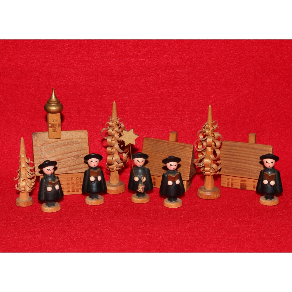 Erzgebirge German Vintage Wooden Church Trees Houses Carolers Folk Art Miniature