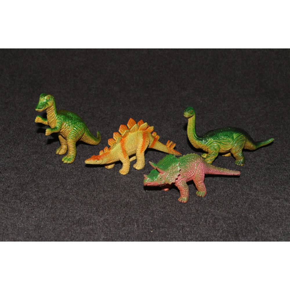 Dinosaur PVC 1993 U.K.R.D. x4 Lot