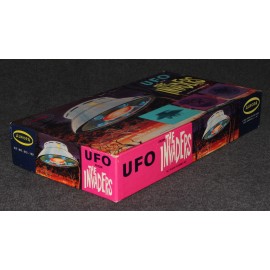 Aurora Model MIB 1968 The Invaders U.F.O. Flying Saucer MIB