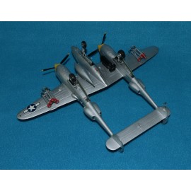 Monogram Model Airplane Kit 1973 P-38 Lightning Built Up