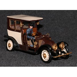 Revell Gowland 1954 Highway Pioneers 1907 Renault Limousine #H53 Built Up +Box