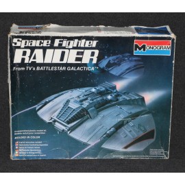 Monogram Battlestar Galactica 1978 Cylon Raider Space Fighter Built Up Pro Job