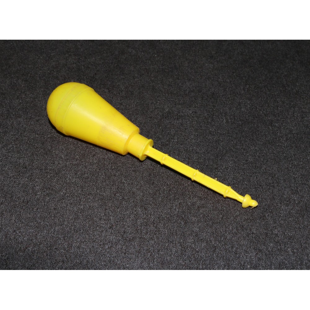 Remco 1964 Hamilton's Invaders Rocket Gun Pistol Dart Grenade Yellow Shaft