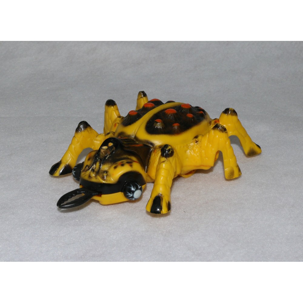 Remco 1964 Hamilton's Invaders Large Yellow Beetle Bug Spineless A