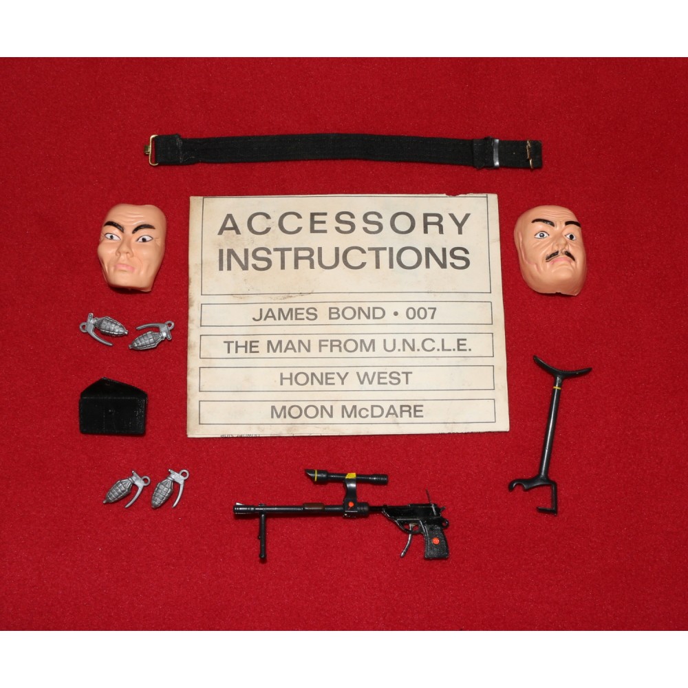 James Bond Era 1966 Gilbert Man From UNCLE U.N.C.L.E. Accessory Lot