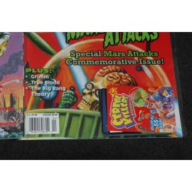 Topps Mars Attacks Non-Sport Update Magazines Trading Cards Lot