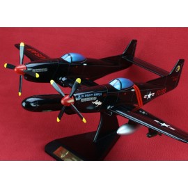 Desktop Model Plane F-82G Twin Mustang 22