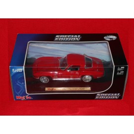 Maisto 1965 Chevrolet Corvette Diecast Car 1/18 Special Edition Red 2004 MIB