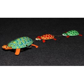 Modern Toys Japan Tin Litho Windup Wind Up Toy Turtle Family Japan